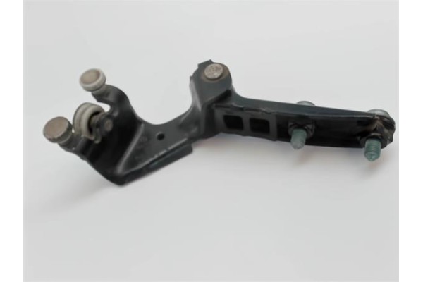 Recambio de soporte puerta corredera para volkswagen t5 transporter furgón/combi (7h) 2.5 combi referencia OEM IAM 7H0843336D  7