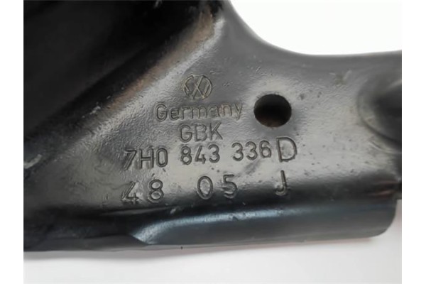 Recambio de soporte puerta corredera para volkswagen t5 transporter furgón/combi (7h) 2.5 combi referencia OEM IAM 7H0843336D  7