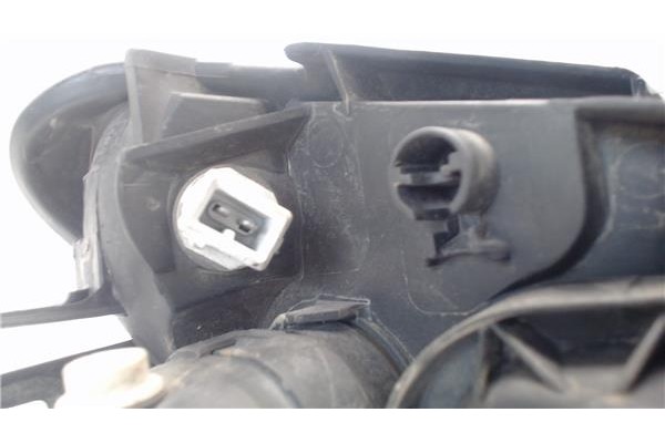 Recambio de faro delantero izquierdo para peugeot 206 referencia OEM IAM 9628666880 6204S9 