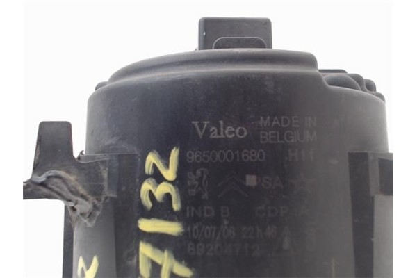 Recambio de faro antiniebla derecho para peugeot 207 1.6 hdi referencia OEM IAM 9650001680 89210094 