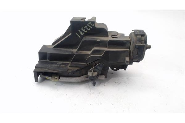 Recambio de cierre electromagnetico trasero derecho para mercedes-benz clase a (bm 168) 1.7 170 cdi (168.008) referencia OEM IAM