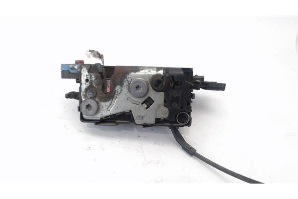 Recambio de cierre electromagnetico trasero izquierdo para peugeot 207 1.4 confort referencia OEM IAM   