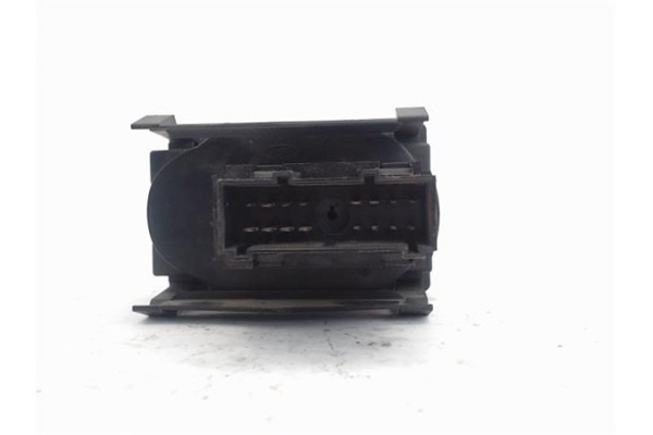 Recambio de mando de luces para ford focus berlina (cap) referencia OEM IAM 4M5T13A024LA 04059715 