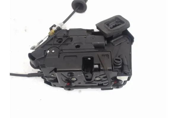 Recambio de cierre electromagnetico trasero derecho para volkswagen polo v (6r1) 1.2 sport referencia OEM IAM 6R4839016  