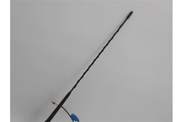Recambio de antena electrica para peugeot 2008 1.6 hdi referencia OEM IAM 6561A0 9804058180 