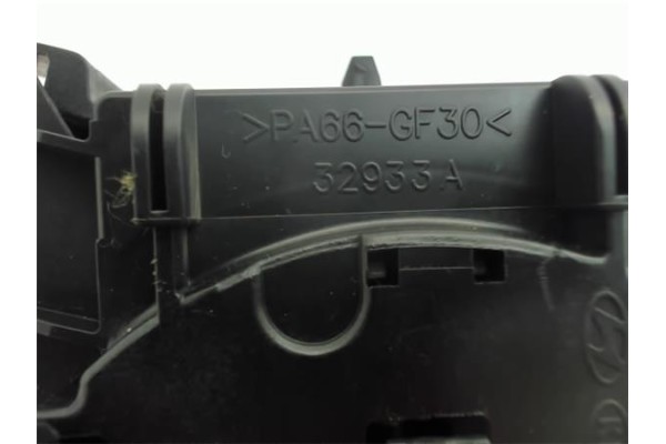 Recambio de mando limpiaparabrisas para hyundai getz (tb) 1.1 básico referencia OEM IAM 32933A  