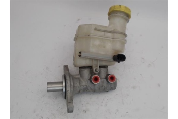 Recambio de bomba freno para fiat 500 1.2 referencia OEM IAM 77364660 77364659 