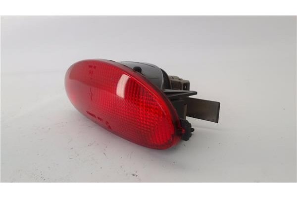 Recambio de luz central de freno para peugeot 206 1.4 i referencia OEM IAM 6351K5  