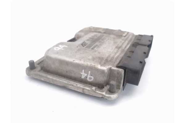 Recambio de centralita para seat alhambra (7v9) 1.9 sport referencia OEM IAM 0281011822/1039S06269 038906019NA/11540074 