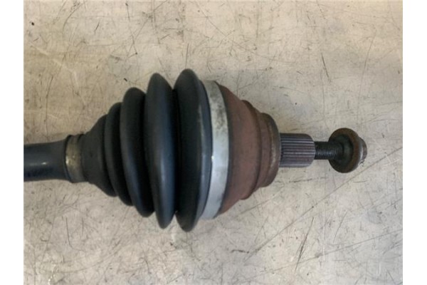 Recambio de palier delantero izquierdo para volkswagen passat berlina (3c2) 2.0 tdi 16v referencia OEM IAM 1K0407271BJ  1K040727