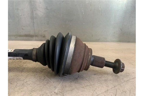 Recambio de palier delantero izquierdo para volkswagen passat berlina (3c2) 2.0 tdi 16v referencia OEM IAM 1K0407271BJ  1K040727