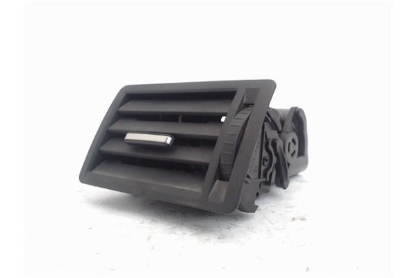 Recambio de rejilla entrada de aire para ford c-max (cb3) referencia OEM IAM 3M51R018B08  