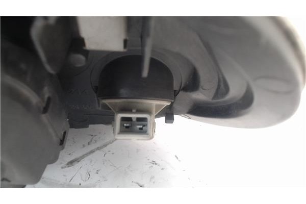 Recambio de faro delantero dcho para citroen saxo referencia OEM IAM 087573 89004404 6205W2 , CITROËN