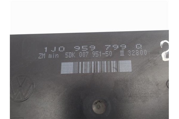 Recambio de centralita para volkswagen golf iv berlina (1j1) 1.9 highline 4motion referencia OEM IAM (1J0959799Q) (5DK007951-50)