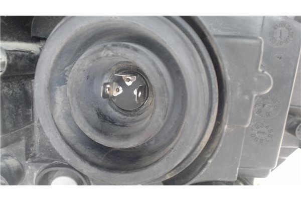 Recambio de faro delantero izquierdo para citroen c1 referencia OEM IAM 620872  