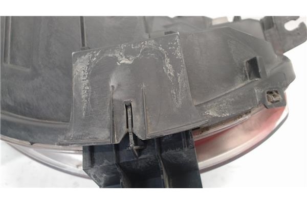 Recambio de faro delantero izquierdo para citroen c1 referencia OEM IAM 620872  