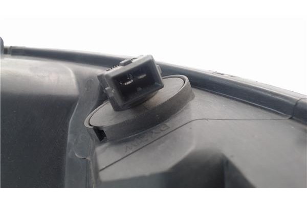 Recambio de faro delantero izquierdo para peugeot 206 referencia OEM IAM 9628666880 6204S9 