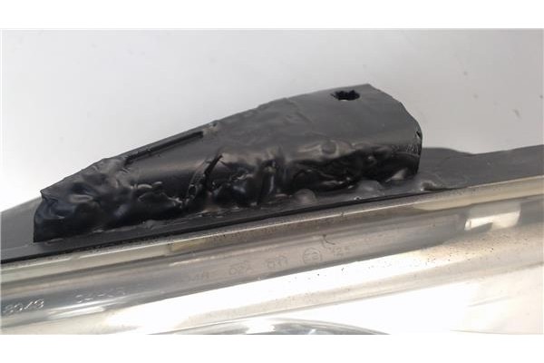 Recambio de faro delantero izquierdo para peugeot 206 referencia OEM IAM 9628666880 6204S9 