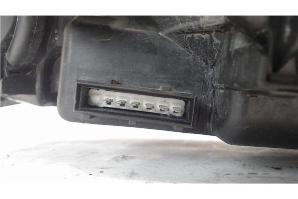 Recambio de faro delantero dcho para peugeot 406 berlina (s1/s2) referencia OEM IAM 0301037022  