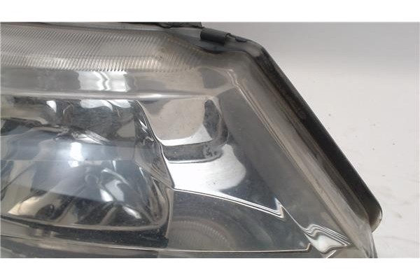 Recambio de faro delantero dcho para peugeot 406 berlina (s1/s2) referencia OEM IAM 0301037022  
