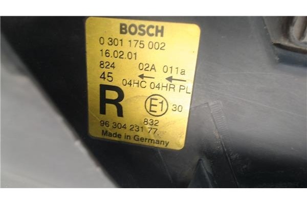 Recambio de faro delantero dcho para peugeot 406 berlina (s1/s2) referencia OEM IAM 0301037022  