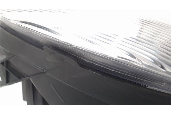Recambio de faro delantero dcho para peugeot 206 referencia OEM IAM 6205S7 89001964 