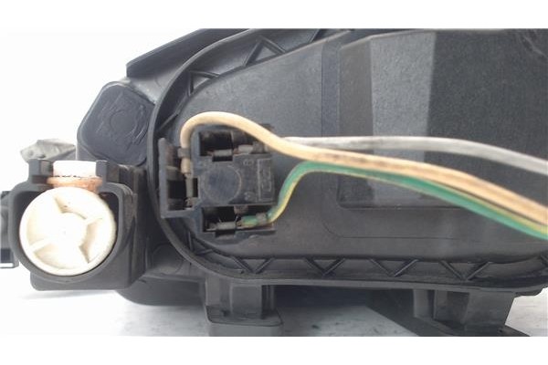 Recambio de faro delantero dcho para peugeot 206 referencia OEM IAM 6205S7 89001964 