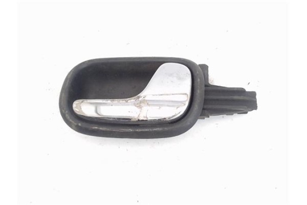 Recambio de manilla int. puerta trasero derecha para audi a4 avant (b5) 1.9 tdi quattro referencia OEM IAM   