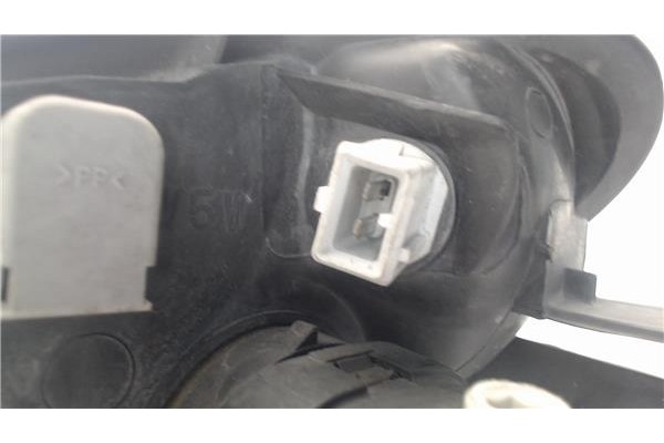Recambio de faro delantero dcho para peugeot 206 referencia OEM IAM 6205S7 89001964 
