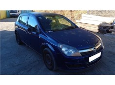 opel astra h berlina del año 2004