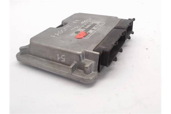 Recambio de centralita para volkswagen passat variant (3b5) 1.9 trendline referencia OEM IAM 038906018FE/28SA3920 0281010064 