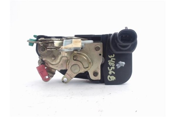 Recambio de cierre electromagnetico delantero derecho para chrysler voyager gs 2.4 i referencia OEM IAM   