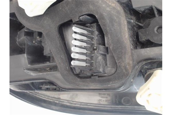 Recambio de piloto trasero derecho para opel astra h berlina 1.6 referencia OEM IAM 24451837  