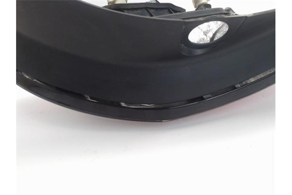Recambio de piloto trasero izquierdo para opel astra h berlina 1.6 referencia OEM IAM 1222111 2201438 13222324 , OPEL | 93190304