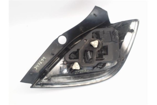 Recambio de piloto trasero izquierdo para opel astra h berlina 1.6 referencia OEM IAM 1222111 2201438 13222324 , OPEL | 93190304