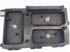 Recambio de caja fusibles/rele para opel astra h berlina 1.6 referencia OEM IAM 15349211  