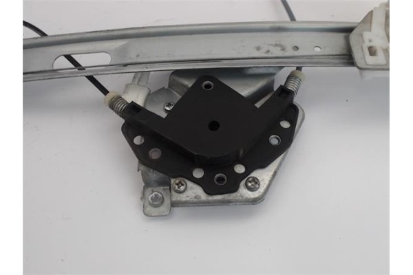 Recambio de mecanismo elevalunas delantero derecho para bmw serie 3 touring (e46) 2.0 320d referencia OEM IAM 51337020660 207012
