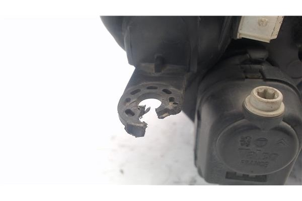Recambio de faro delantero izquierdo para peugeot 206 referencia OEM IAM 9640559580 89005132 