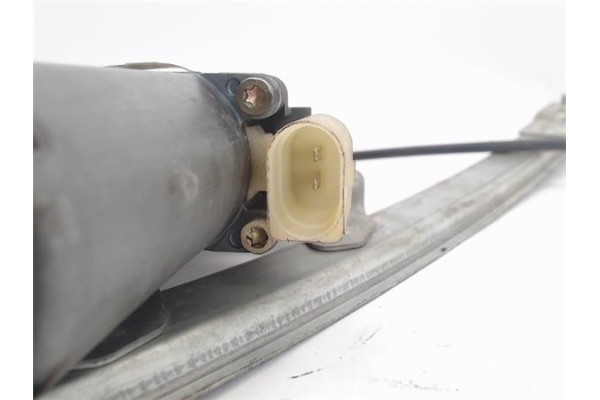 Recambio de mecanismo elevalunas delantero izquierdo para bmw serie 3 touring (e46) 2.0 320d referencia OEM IAM 51337020659  513
