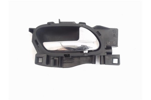 Recambio de manilla int. puerta delantero derecha para peugeot 3008 1.6 hdi referencia OEM IAM   