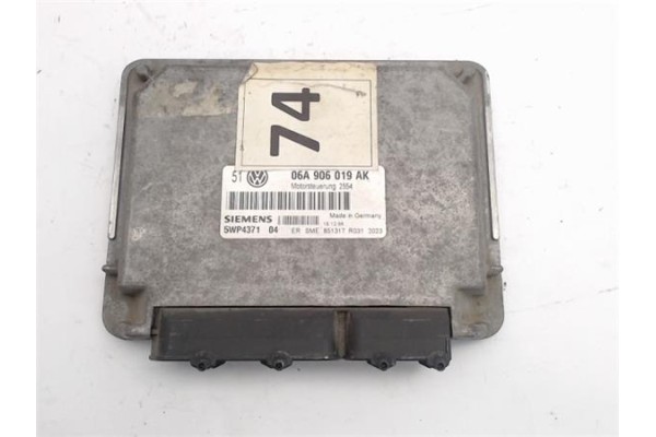 Recambio de centralita para volkswagen golf iv berlina (1j1) 1.6 soul referencia OEM IAM (06A906019AK) (5WP437104) 