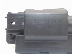 Recambio de cerradura porton para renault laguna ii (bg0) 1.9 dci (bg1a, bg1w) referencia OEM IAM 8200257615  