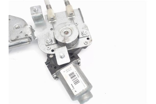 Recambio de mecanismo elevalunas trasero derecho para renault laguna ii (bg0) 1.9 dci (bg1a, bg1w) referencia OEM IAM 400670j  