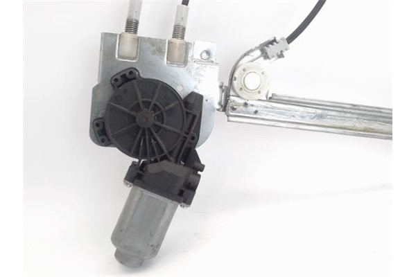 Recambio de mecanismo elevalunas trasero derecho para renault laguna ii (bg0) 1.9 dci (bg1a, bg1w) referencia OEM IAM 400670j  