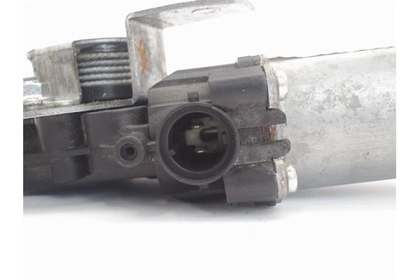 Recambio de mecanismo elevalunas trasero derecho para renault laguna ii (bg0) 1.9 dci (bg1a, bg1w) referencia OEM IAM 400670j  