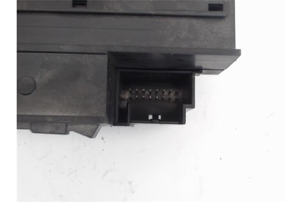 Recambio de clausor para volkswagen passat berlina (3c2) 2.0 tdi 16v referencia OEM IAM 3C0905843 33303301 