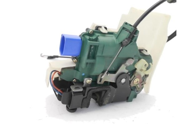Recambio de cierre electromagnetico delantero derecho para volkswagen polo iv (9n1) 1.4 16v referencia OEM IAM 3B2837016AA  