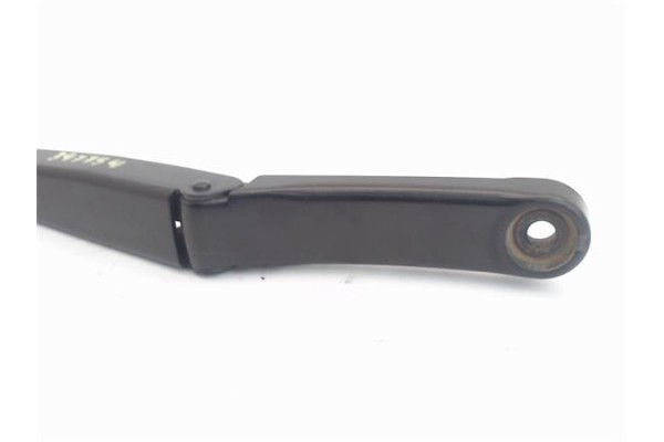 Recambio de brazo limpiaparabrisas delantero derecho para volkswagen passat berlina (3c2) 2.0 tdi 16v referencia OEM IAM 3C19554