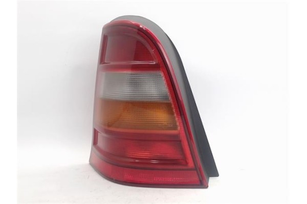 Recambio de piloto trasero izquierdo para mercedes-benz clase a (bm 168) 1.7 170 cdi (168.008) referencia OEM IAM 1688200564 331