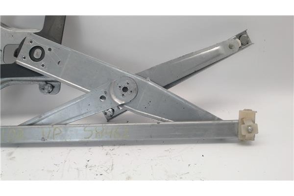 Recambio de mecanismo elevalunas delantero derecho para chevrolet aveo berlina 1.4 lt referencia OEM IAM 96870317 96541784 95015